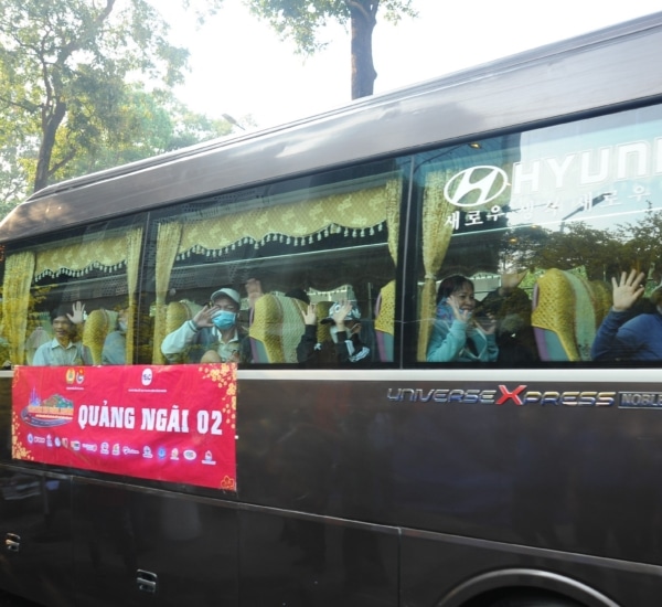 CHUYẾN XE MÙA XUÂN – CHUYẾN XE 0 ĐỒNG ĐƯA CÔNG NHÂN VỀ QUÊ ĐÓN TẾT GIÁP THÌN 2024